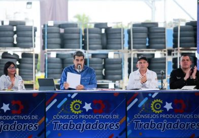 Presidente Obrero Nicolás Maduro dijo presente en la actividad denominada encadenamientos productivos, encuentro de los CPTT Región Central
