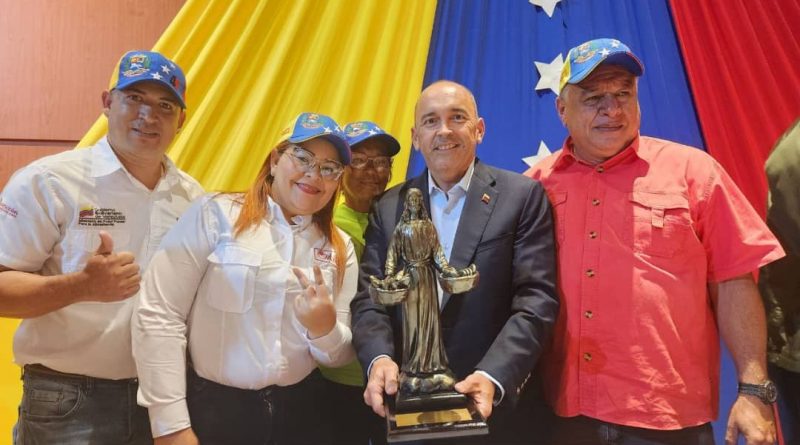 Trabajadores ratifican su compromiso con la Revolución Bolivariana