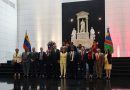 Dignatario Africano rinde honores al Libertador Simón Bolívar desde El Panteón