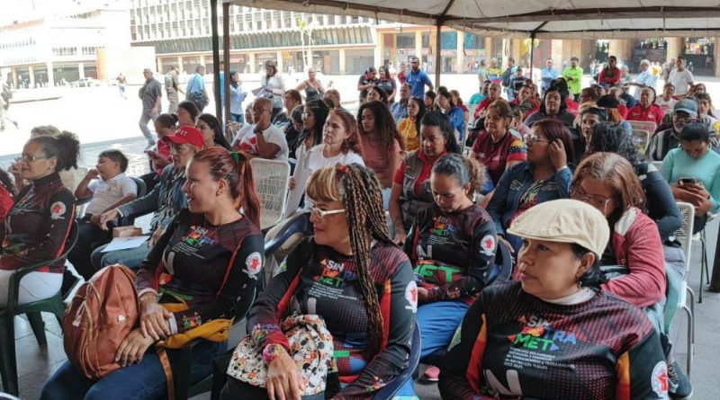Tribuna Antiimperialista conmemora a la mujer venezolana y feminista