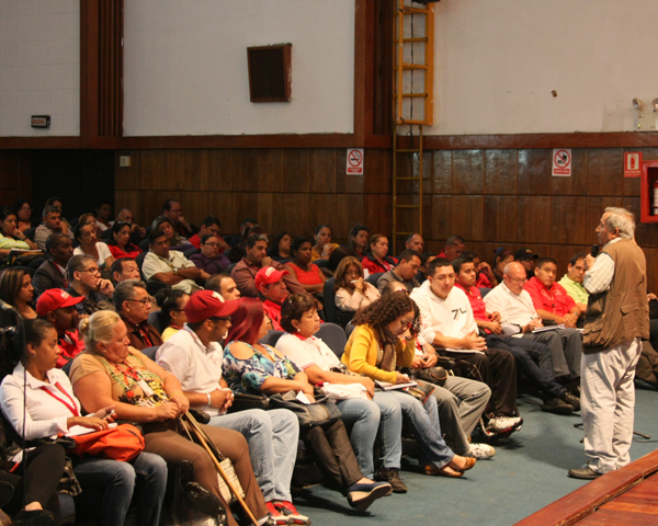 Militancia del PSUV en el MPPPST se activa en el debate y la organización
