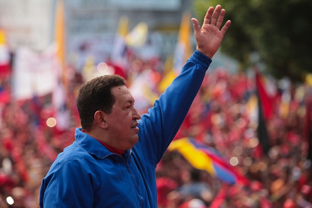 Una caravana de profundo amor a Chávez