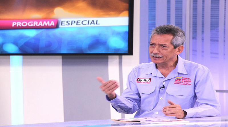Ministro Vera: Aumento de salario mínimo no responde al índice inflacionario
