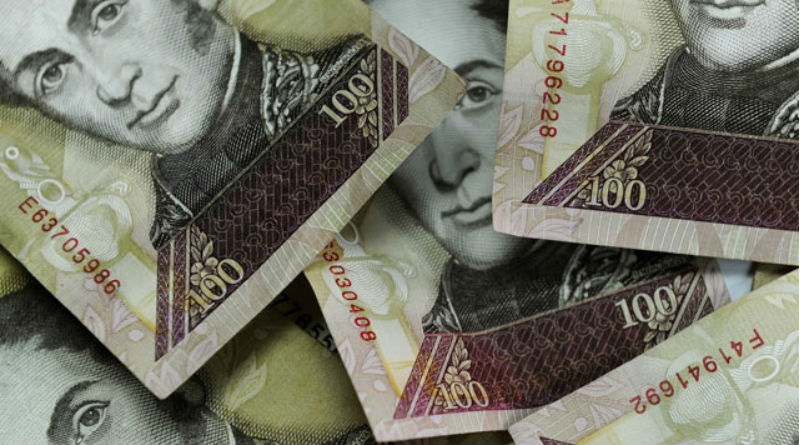 Venezolanos podrán canjear billetes de Bs 100 durante 72 horas a partir de este martes