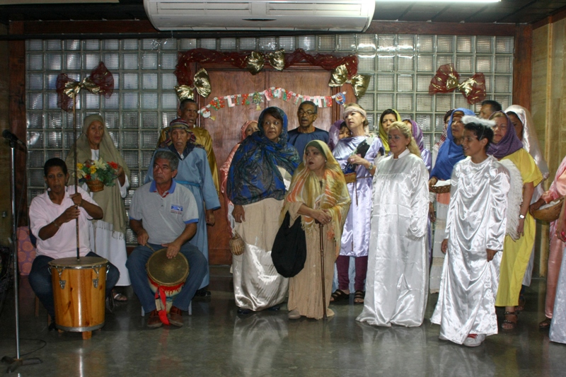 Pesebre viviente alegra la navidad en el MPPPST