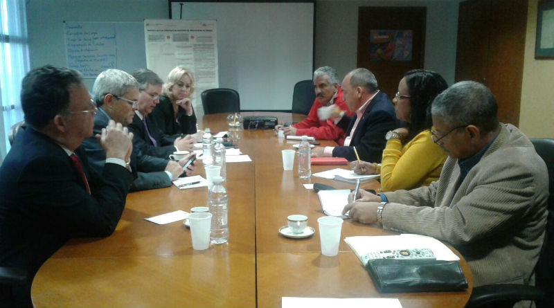 Ministro Torrealba invitó a Fedecámaras a construir soluciones para trabajadores del sector privado
