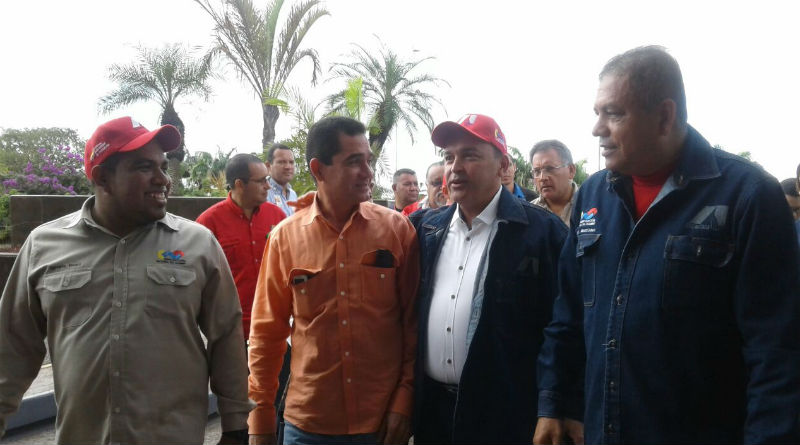 Ministro Francisco Torrealba participa en la Homologación del Contrato Colectivo Sector Aluminio
