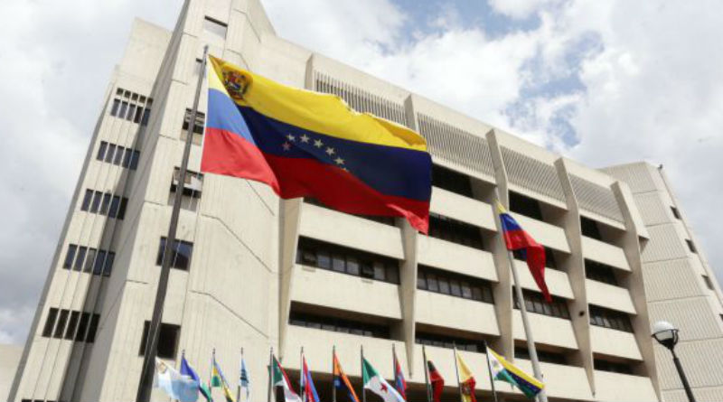 Ejecutivo podrá constituir empresas mixtas con aprobación del TSJ