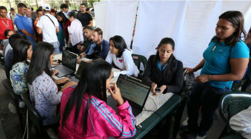 Habilitados en Caracas más de 80 puntos para tramitar Carnet de la Patria