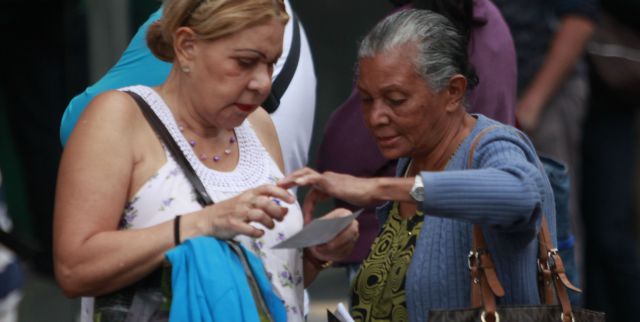 Pensionados cobrarán 228.223,85 bolívares correspondientes al reciente incremento salarial