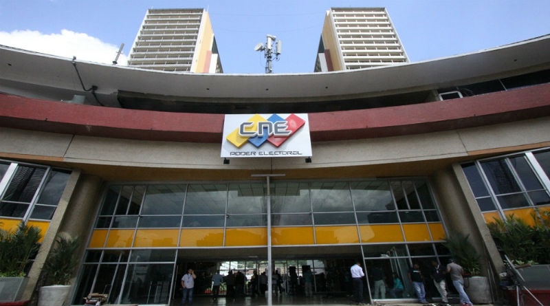 CNE proclamó a gobernadores electos