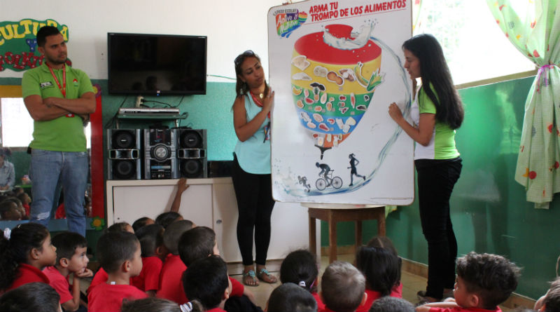 El Instituto Nacional de Nutrición dicta charla didáctica a los niños de la guardería del Mpppst