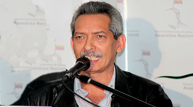 Oswaldo Vera: “El reto de la ANC es el cambio del modelo económico”