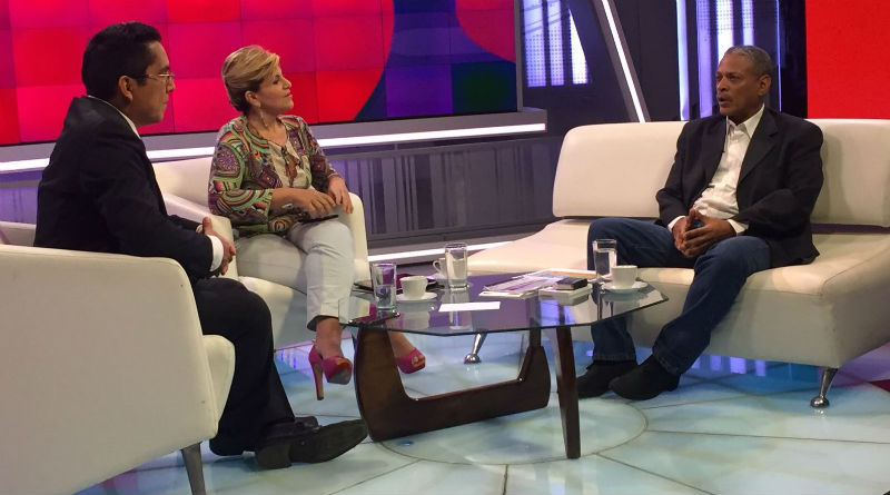 Ministro Ovalles: El quinto aumento del salario  en 2017 “cumple con el mandato constitucional” y se inscribe en la justicia social