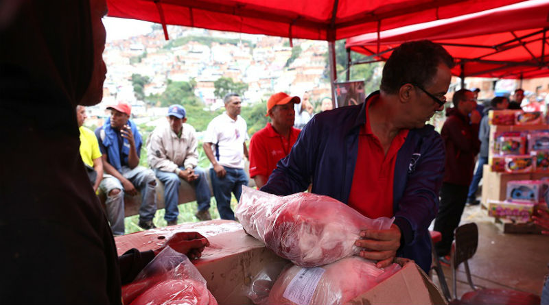 Hoy comienza entrega de juguetes y distribución de pernil