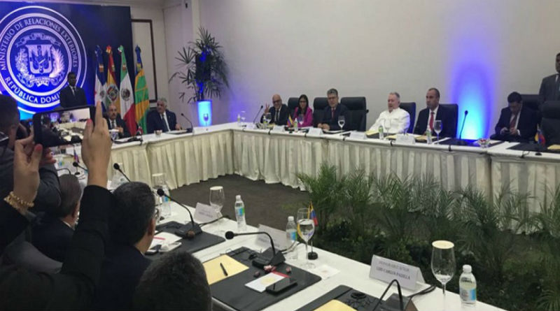 Gobierno y oposición continúan el diálogo este lunes en República Dominicana