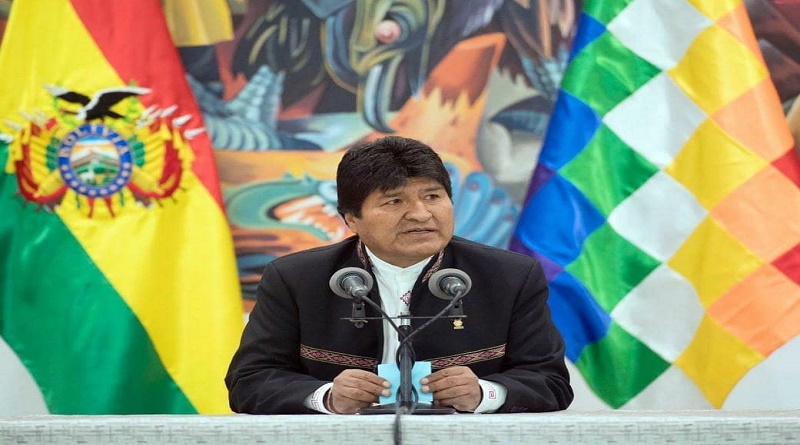 Presidente Evo Morales a Mesa y Camacho: Pasarán a la historia como racistas y golpistas
