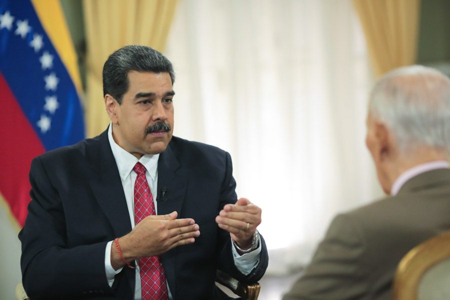 Gobierno nacional otorga bonificación navideña en Petros para pensionados y sector público