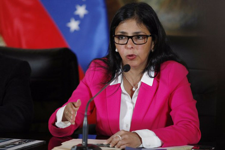 Delcy Rodríguez: Usan al Tiar para tapar crisis sociales en países que reprimen pueblos