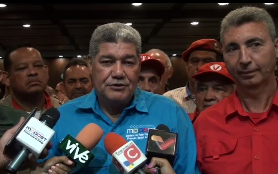 Ministro Piñate: “Guaidó acabó con un sector de la oposición”