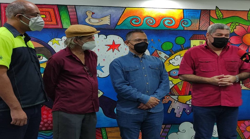 Inauguran mural Dignidad Obrera en salón Bicentenario de la Batalla de Carabobo de la empresa Cartones de Venezuela