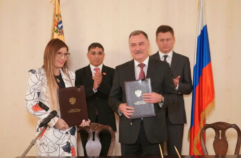 Venezuela y Rusia intercambian experiencias en materia laboral