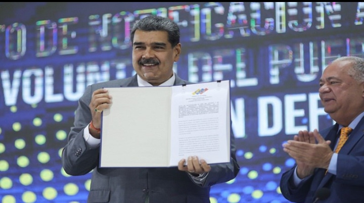 Presidente obrero, Nicolás Maduro Moros, felicitó al pueblo venezolano por su participación en referendo consultivo por el Esequibo