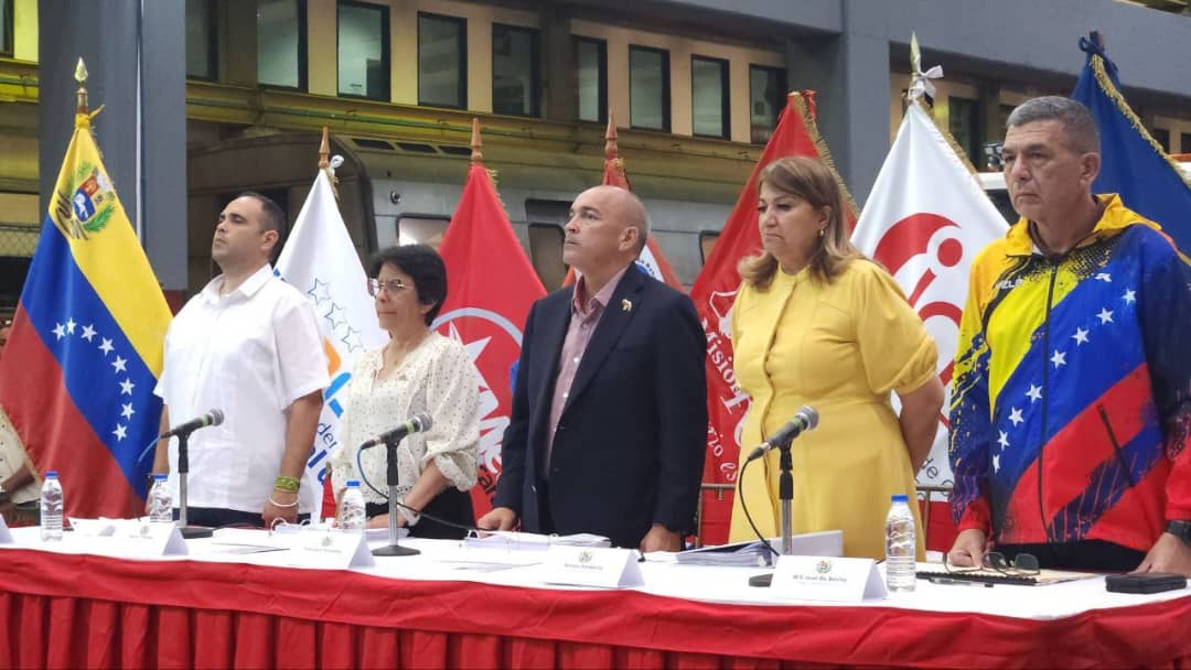 Más de 6 mil trabajadores se gradúan del Sistema Nacional de Formación y Autoformación
