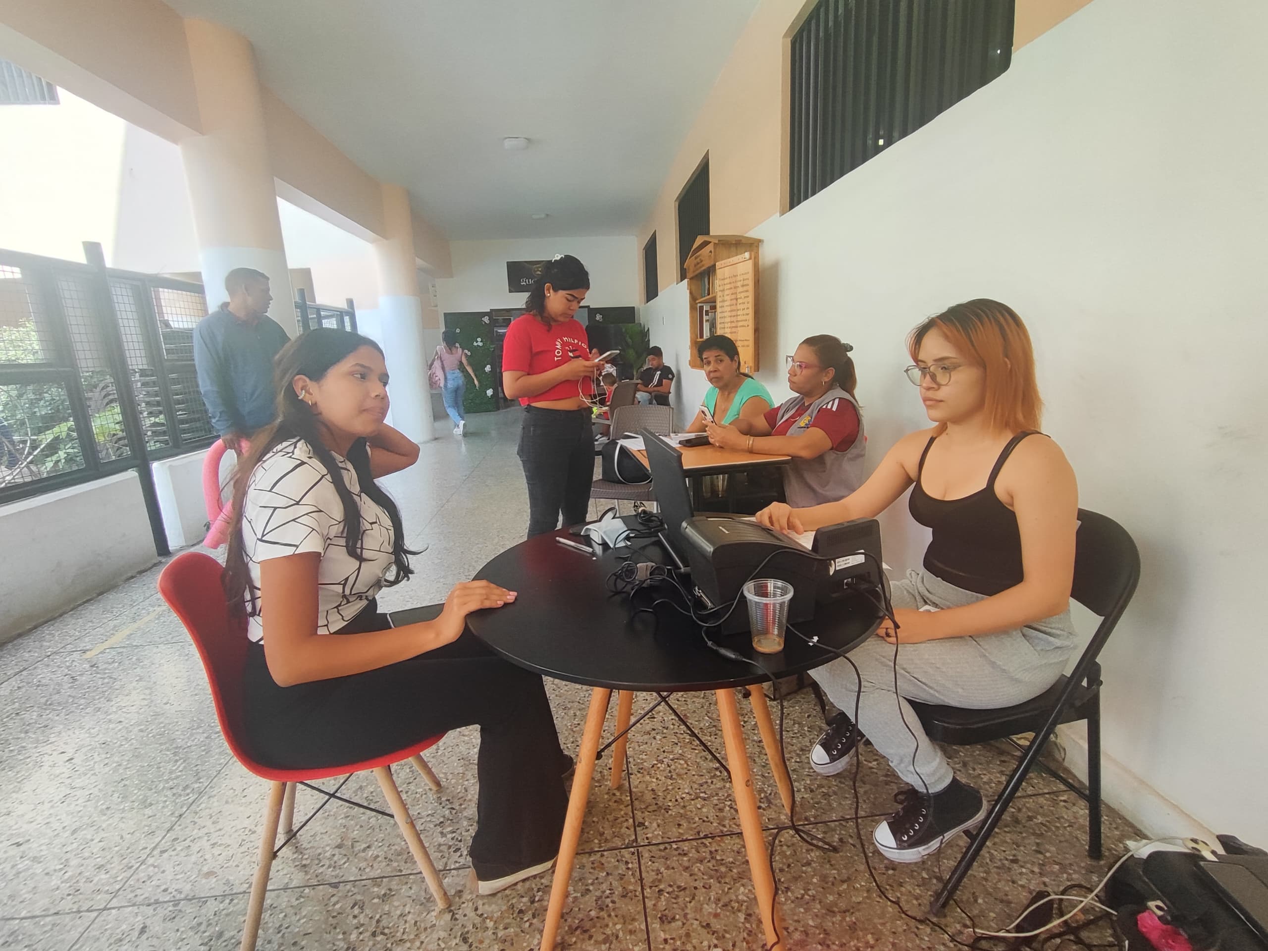 CNE realiza jornada de actualización a la clase obrera