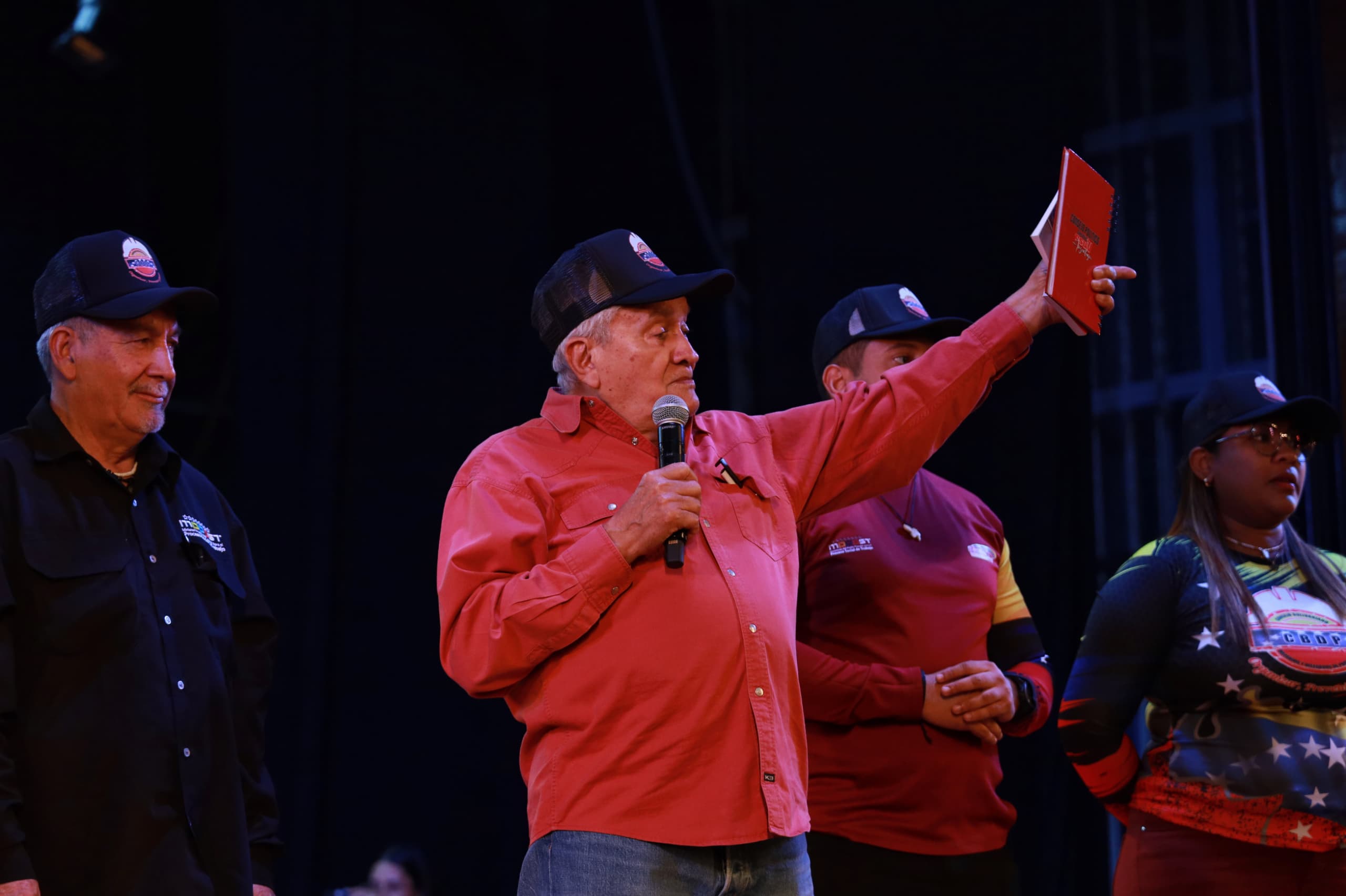 La clase obrera a nivel nacional, participó en la ceremonia de Juramentación de los Consejos Bolivarianos de Delegados y Delegadas de Prevención
