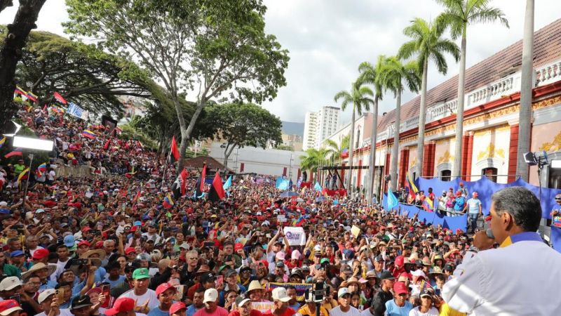 Pueblo trabajador acompañó al presidente Nicolás Maduro en Gran Marcha por la Paz