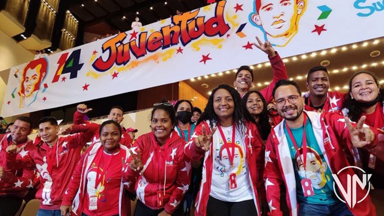 La Juventud del Partido Socialista Unido de Venezuela (JPSUV) celebra su 16º aniversario.