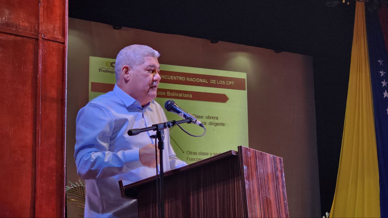 Ministro Piñate llama a la clase obrera a asumir un papel protagónico en la Revolución Bolivariana.